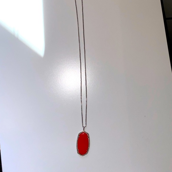 Kendra Scott, Reid slider necklace w/bright red - Picture 1 of 3